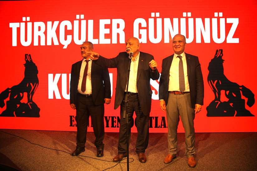 Muhteşem Türkçüler Şöleni