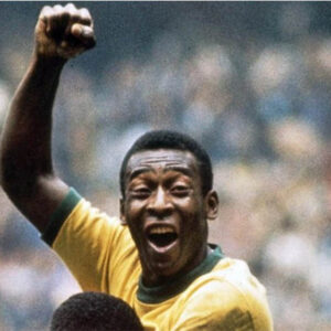 Futbol efsanesi Pele, 82 yaşında hayatını kaybetti
